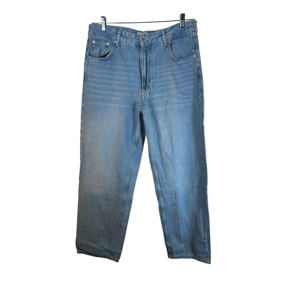 PULL&BEAR Women’s Light Wash Oversized Jeans / Size: 34